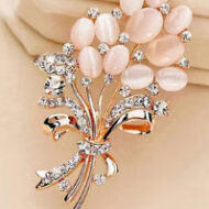 Brooches & Pins